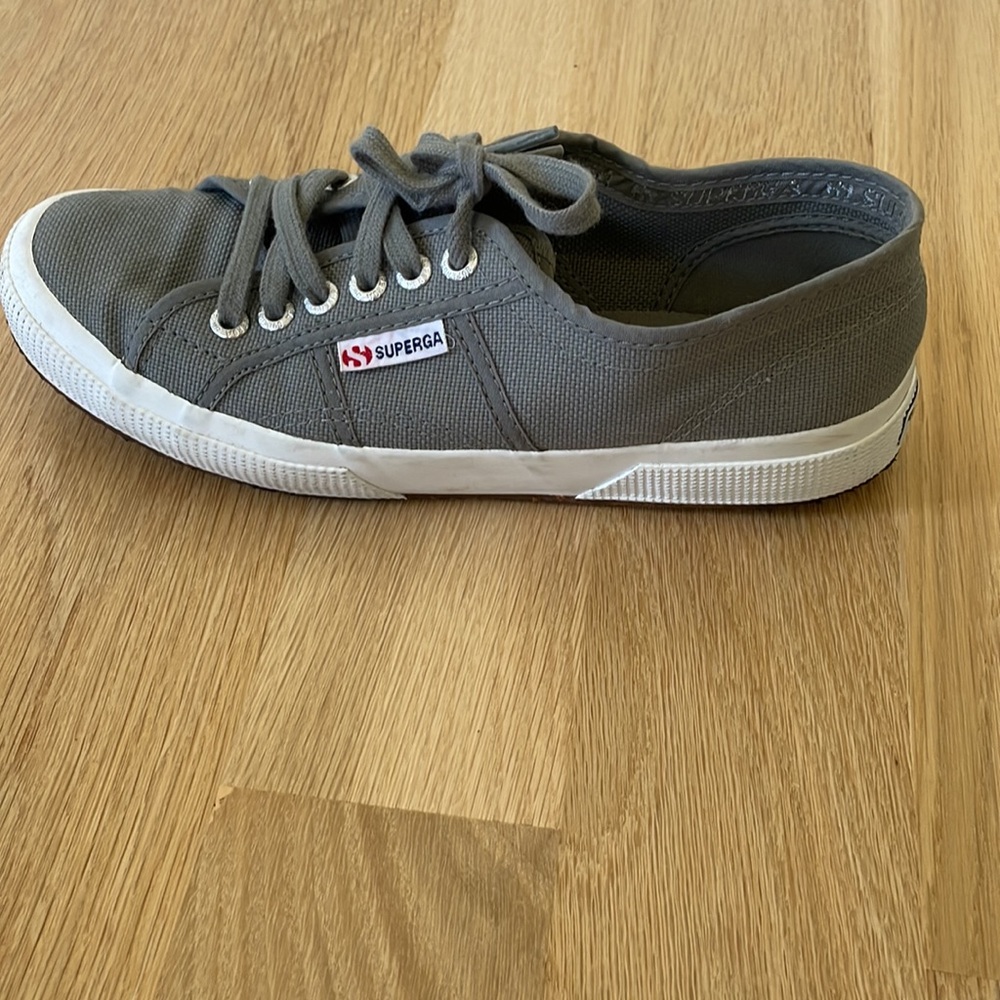 Superga Sneakers - lightly worn, excellent condition! - Picture 4 of 9